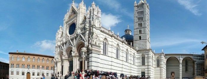 Duomo di Siena is one of Michelangelo in Tuscany.