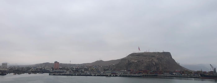 Puerto de Arica is one of Arica.