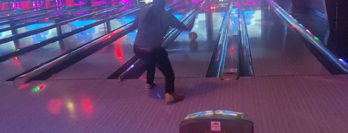 North Bowl Lanes is one of Dates.