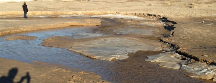 Pier Road Beach is one of Meghan : понравившиеся места.