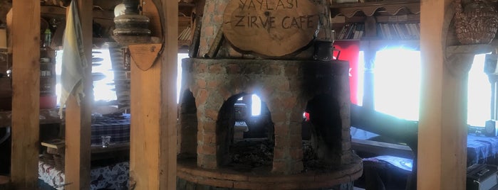 Zirve Cafe is one of Gecerken.