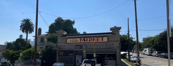 Bob's Market is one of Cool things to see and do in Los Angeles.