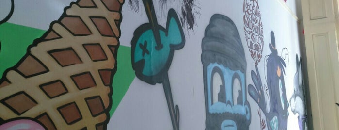 Street art chilango is one of Mexico City 🇲🇽.