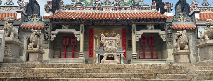 Yuk Hui Temple 玉虛宮 / Pak Tai Temple 北帝廟 is one of Hong Kong To Do.