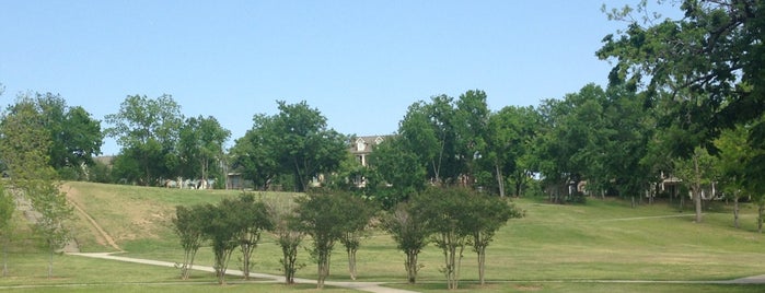 Spotts Park is one of Zach's Saved Places.