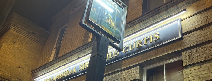 The Admiral Sir Lucius Curtis (Wetherspoon) is one of Cask Marque pubs.