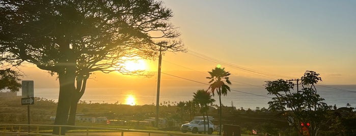 Kapalua Airport (JHM) is one of Million Mile High.