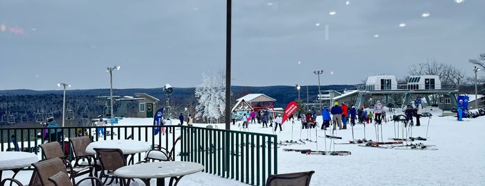 Ski Big Bear Masthope Mountain is one of Places I've skied.