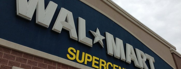 Walmart Supercenter is one of Posti che sono piaciuti a Steve.