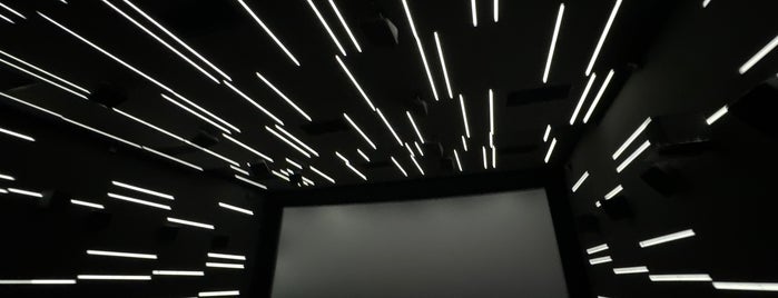 the sky is one of Good cinemas in Hong Kong.