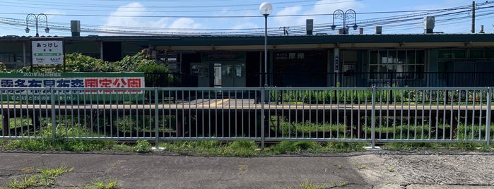 Monshizu Station is one of JR 홋카이도역 (JR 北海道地方の駅).