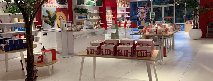 Clarins Factory Store is one of Seattle.