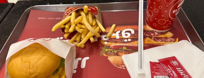 Burgerizer is one of Riyadh Burger.
