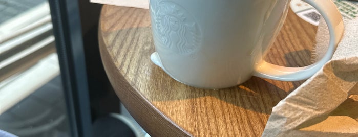 Starbucks is one of Starbucks Germany.