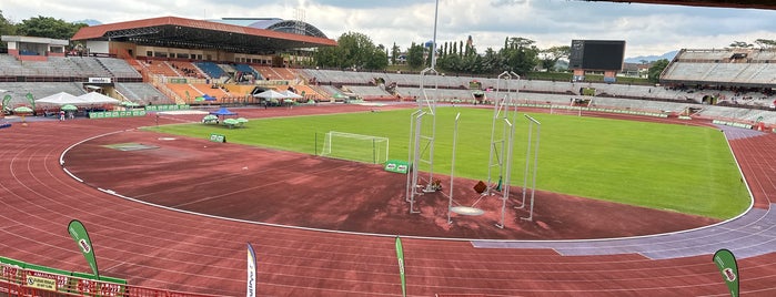 Stadium Tuanku Abdul Rahman Paroi is one of Lugares guardados de ꌅꁲꉣꂑꌚꁴꁲ꒒.