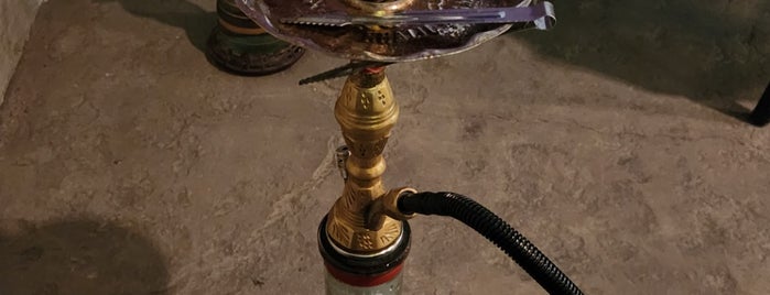 Grapes & Berry is one of Hookah.
