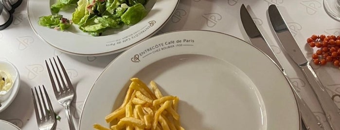 Entrecôte Café de Paris is one of Lieux qui ont plu à Arrrrr.