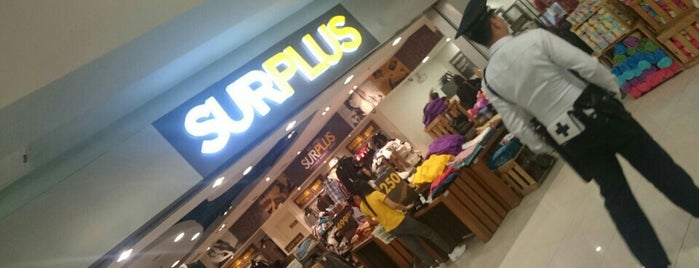 Surplus Shop is one of Agu 님이 좋아한 장소.