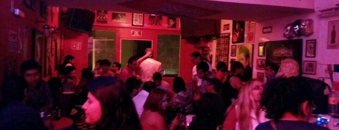 Bar Retro los 80s is one of ANTROS QUERETARO.