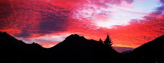 Vino e Caffe' is one of Cadore - Dolomiti.