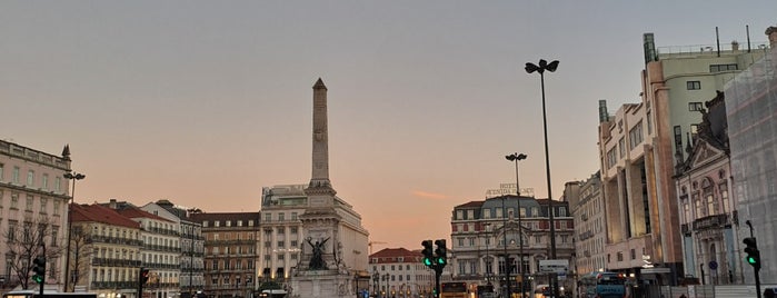 Praça dos Restauradores is one of Lisboa.