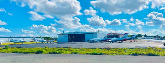 North Perry Airport ATA. Flight School is one of Activities.