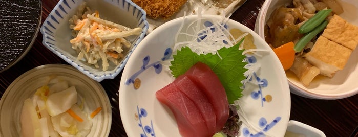 とんかつ まい泉 is one of Ultimate Tokyo Guide.