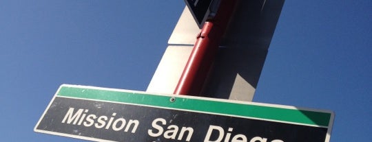 Mission San Diego Trolley Station is one of Christopher'in Beğendiği Mekanlar.