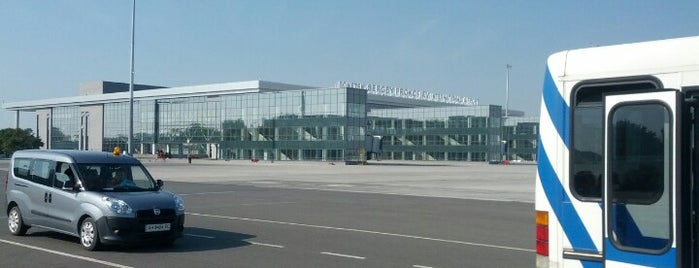 Міжнародний аеропорт «Донецьк» ім. С. Прокоф'єва / Donetsk Sergey Prokofiev International Airport (DOK) is one of Аеропорти України.