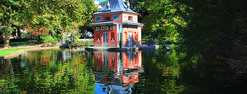 Parque del Retiro is one of Spain.