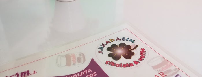 Arkadaşım Çikolata & Waffle is one of Posti che sono piaciuti a Çağlar.