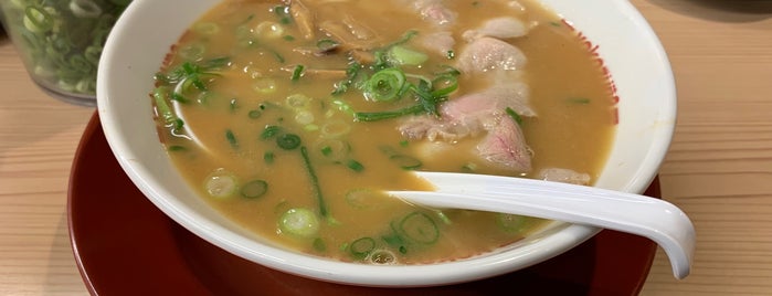 ラーメン横綱 桂五条店 is one of カフェ 行きたい.