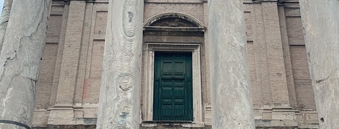 Tempel der Vesta is one of Rome.