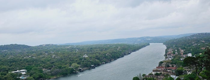 Mount Bonnell is one of Austin Fun.