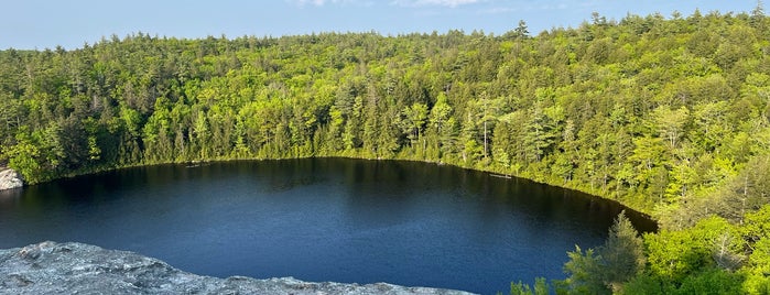 Stonehouse Pond is one of New Hampshire.