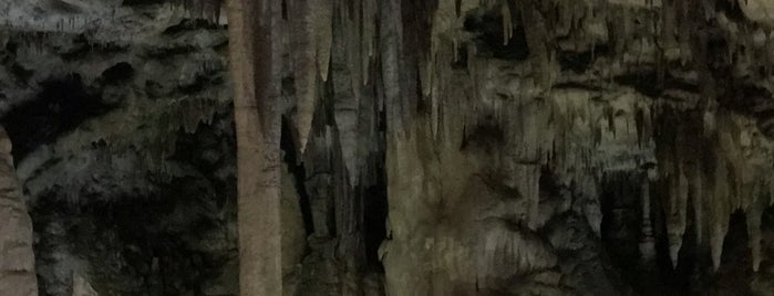 Большая Азишская пещера is one of Любимые места.