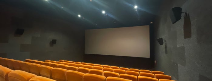 Cinépolis is one of Bali.