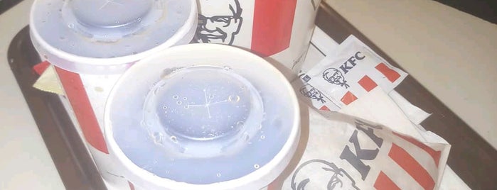 KFC is one of Lieux qui ont plu à gulsah.