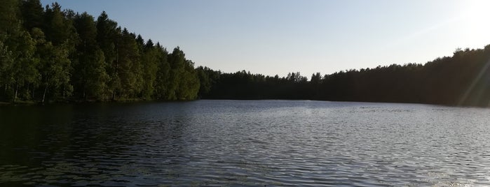 Ahvenisjärvi is one of Pekko's Way to Work.