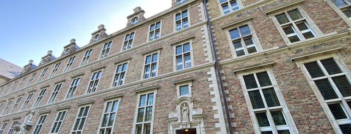 Grootseminarie is one of Bruges.