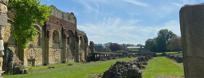 St Augustine's Abbey is one of Anglie.