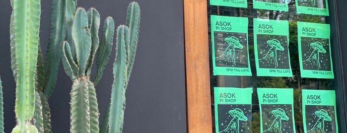 Asok Pi Shop is one of BANGKOK..
