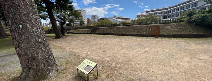 馬屋跡 is one of 小田原城.