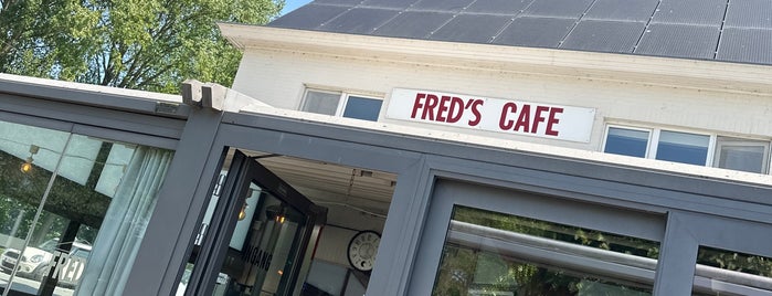 Fred's Café is one of Zeeland.