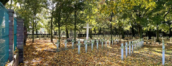 Vojenský cintorín Kopčany is one of Walks.