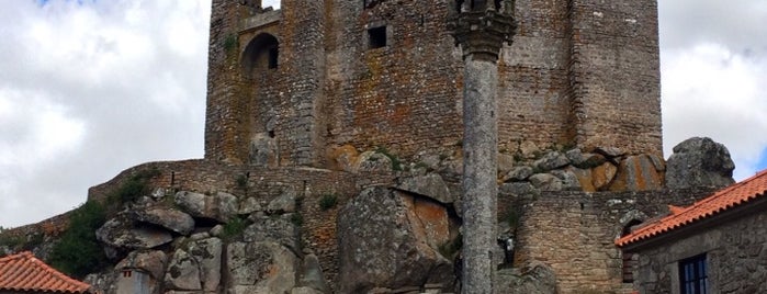 Castelo de Penedono is one of Fora do Grande Porto.