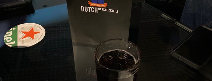 Dutch Bar & Cocktails is one of Amsterdam by Lu C..