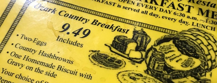Ozark Mountain Country Restaurant is one of Pat's Little Rock List.