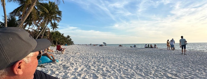 5th Ave S Beach is one of Naples Wishlist.