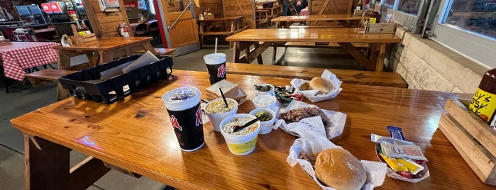 Rudy's Country Store and Bar-B-Q is one of The BEST of Texas BBQ!.